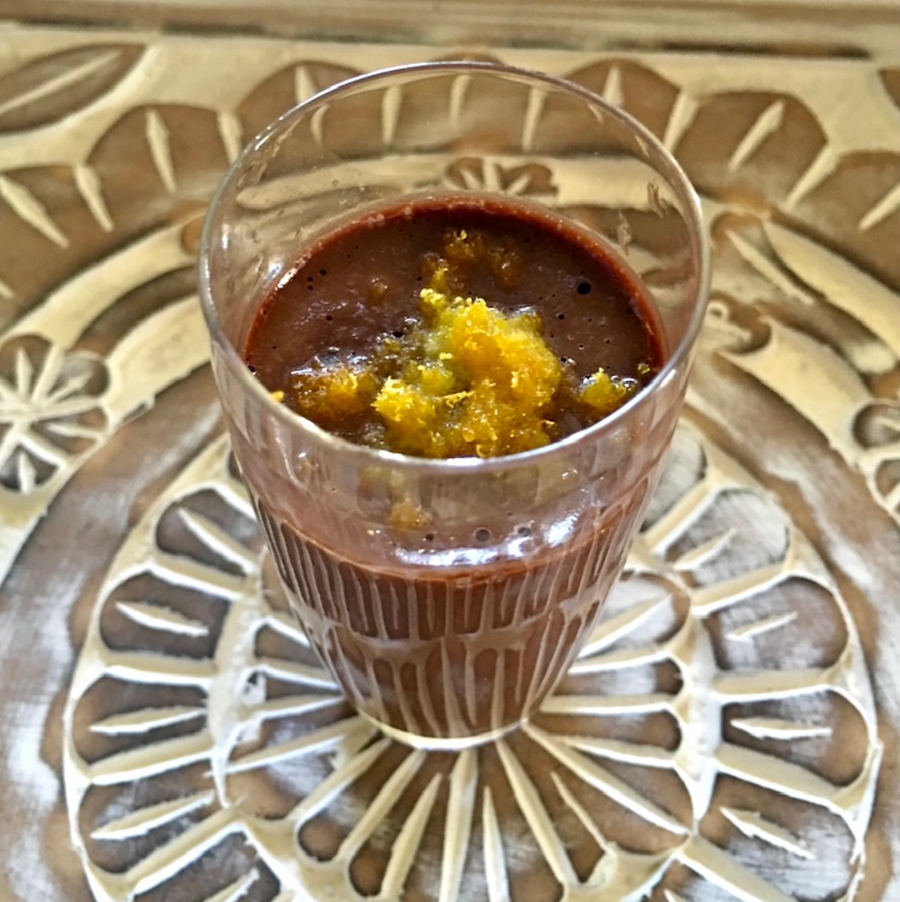 Pots de crème au chocolat noir et à l'orange, huile d'olive et fleur de sel