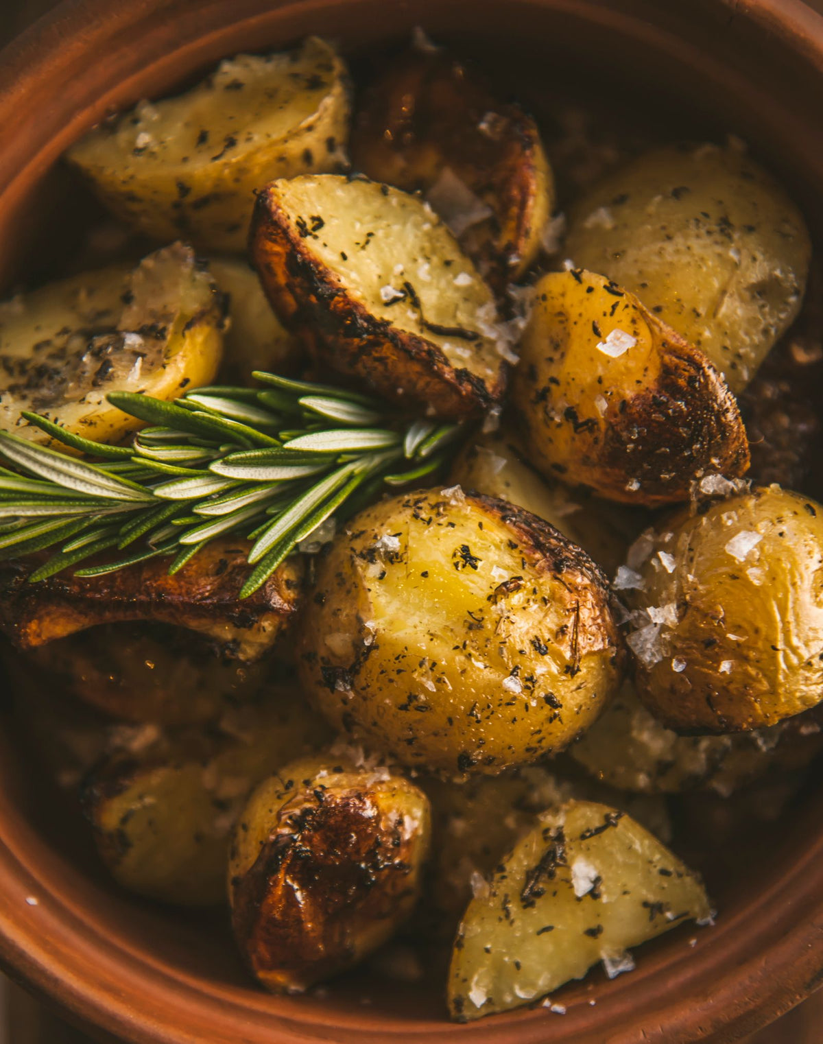 Pommes de terre nouvelles rôties au romarin